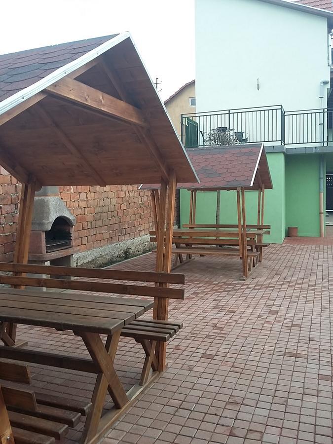 Pensiunea Casa Szabi Luna de Sus  Exteriör bild